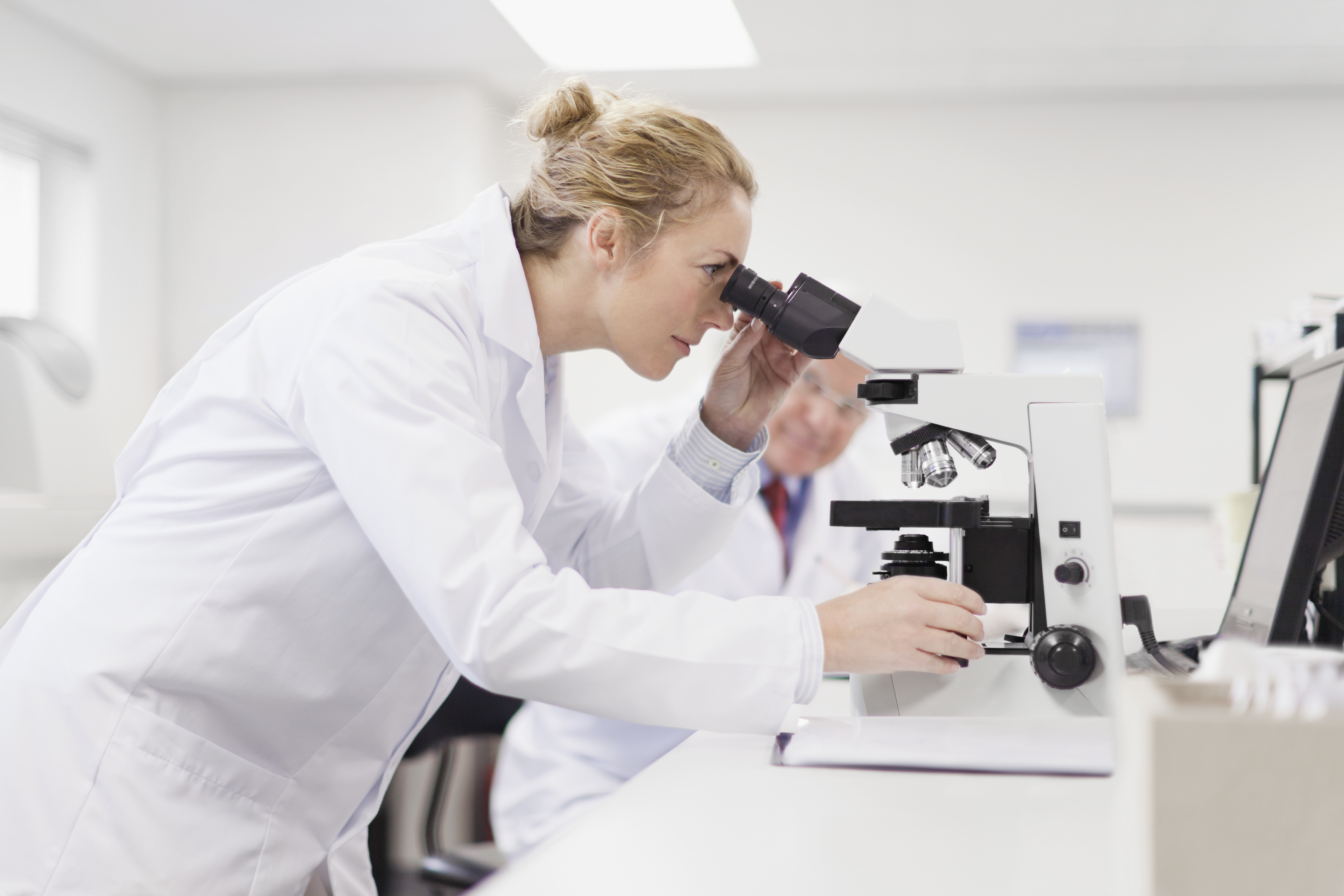 5-proven-steps-to-attract-and-hire-a-pathologist